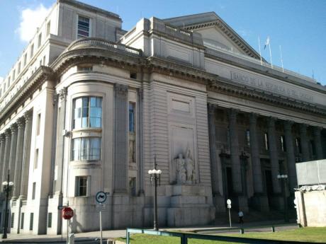  Banco Central de la República Oriental del Uruguay